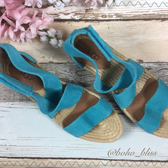 ⭐️UGG | Teal Suede Strappy Flat Sandal NEW - Picture 2 of 7
